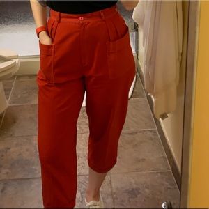 Pedal pusher/clam digger style Capri pants